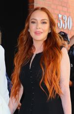 LINDSAY and ALI LOHAN Arrives at Drew Barrymore Show in New York 11/10/2022