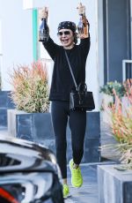 LISA RINNA at a Gas Station Before Heading to a Pilates Class in West Hollywood 11/22/20222