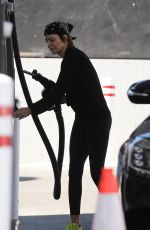 LISA RINNA at a Gas Station Before Heading to a Pilates Class in West Hollywood 11/22/20222