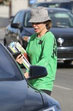 LISA RINNA at a Local Newsstand in Studio City 11/25/2022