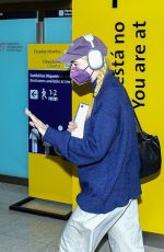 LORDE Arrives in Sao Paulo 11/05/2022