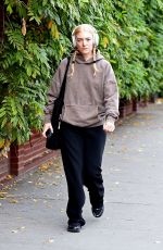 LORDE Out and About in New York 11/01/2022