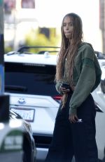 MALIA and SASHA OBAMA Out with Friends in Los Angeles 11/13/2022