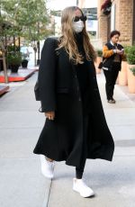 MARGOT ROBBIE Arrives at Her Hotel in New York 11/16/2022