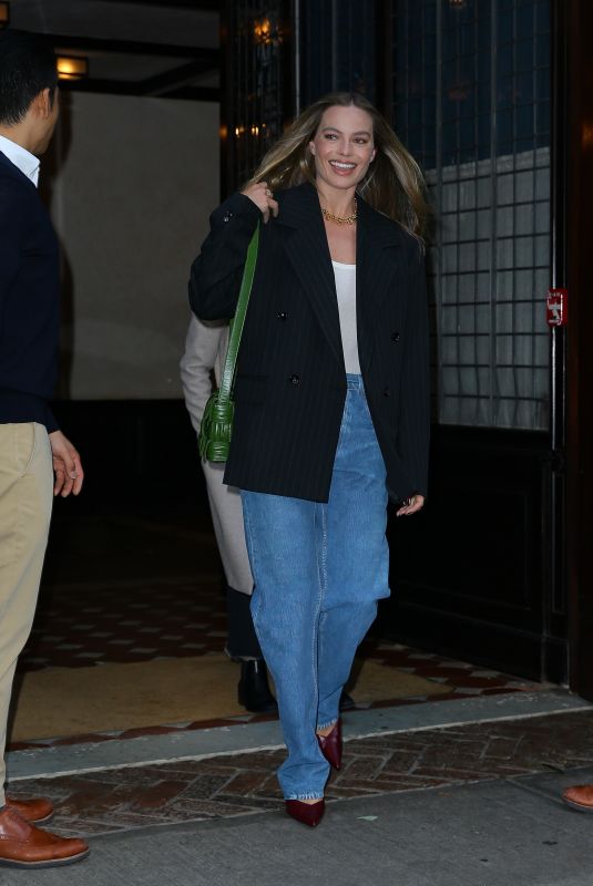 MARGOT ROBBIE Leaves Greenwich Hotel in New York 11/16/2022