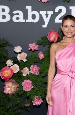 MARIA MENOUNOS at 2022 Baby2baby Gala in West Hollywood 11/12/2022