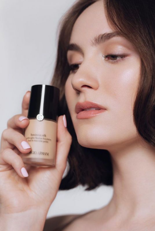 MAUDE APATOW for Armani Beauty, November 2022