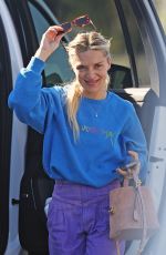 MELISSA COHEN Out and About in Malibu 11/15/2022