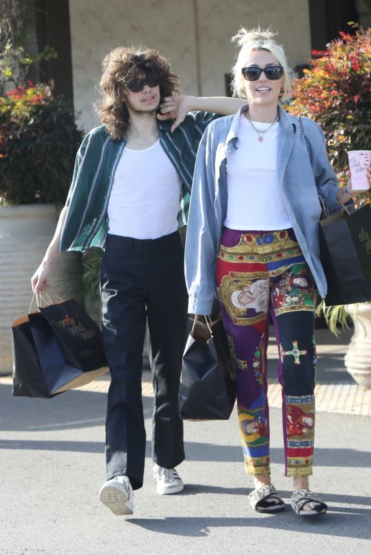 MILEY CYRUS and Maxx Morando Out for Brunch with Friends in Malibu 11/27/2022