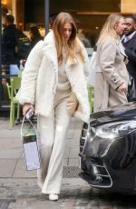 MILLIA MACKINTOSH Out Shopping in London 11/29/2022