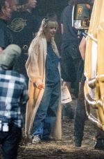 MILLIE BOBBY BROWN on the Set of The Electric State in Columbus 11/02/2022