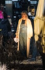 MILLIE BOBBY BROWN on the Set of The Electric State in Columbus 11/02/2022