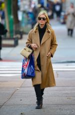 NICKY HHILTON Out and About in New York 11/22/2022