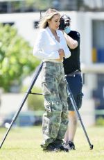 OLIVIA ATTWOOD Boards a Helicopter in Gold Coast in Australia 11/04/2022