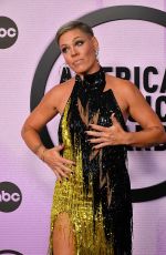 PINK at 2022 American Music Awards in Los Angeles 11/20/2022