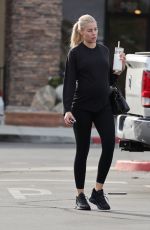Pregnant HEATHER RAE YOUNG Leaves a Gym in La Quinta 11/22/2022