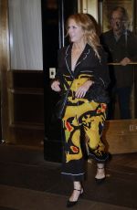 RITA WILSON Leaves Carlyle Hotel in New York 11/07/2022