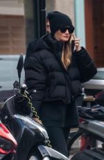 ROSIE HUNTINGTON-WHITELEY Leaves a Gym in Chelsea 11/18/2022