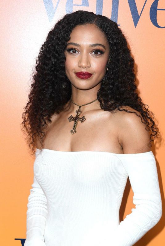 SAMANTHA LOGAN at Solaire Culture Exhibit in Celebration of Veuve Cliquot’s 250th Anniversary in Beverly Hills 10/25/2022