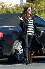SARAH HYLAND Takes Her Dog to Vet in Los Angeles 11/10/2022