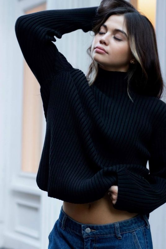 SIENA AGUDONG at Photshoot, November 2022