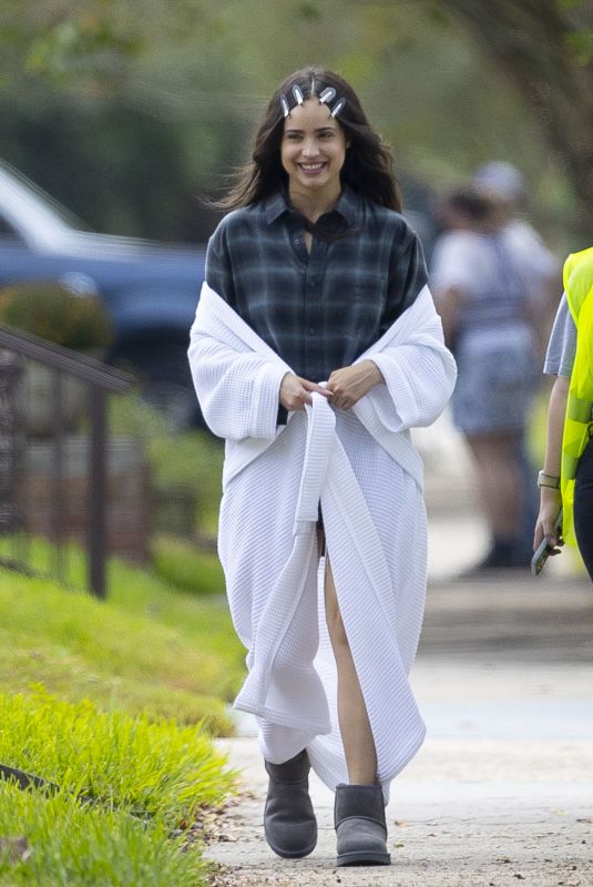 SOFIA CARSON on the Set of Netflix Thriller Carry On 10/25/2022