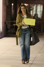 SOFIA VERGARA at Sweet Lady Jane Bakery in Beverly Hills 11/21/2022