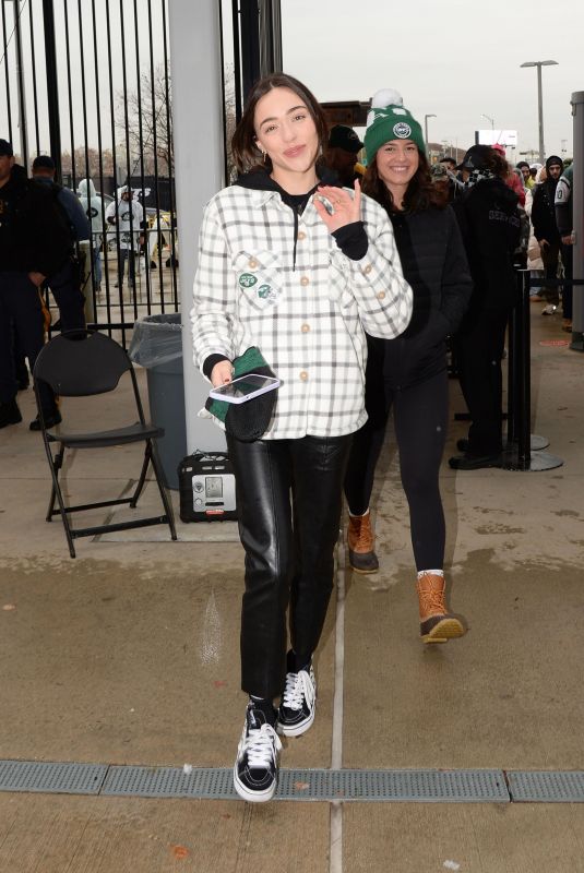 SOPHIA CULPO Arrives at Jets Game in New York 11/27/2022