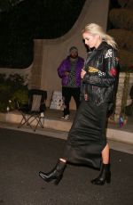 STELLA MAXWELL Leaves Leonardo DiCaprio
