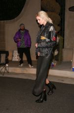 STELLA MAXWELL Leaves Leonardo DiCaprio