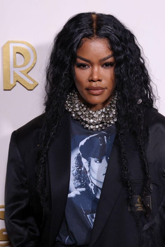 TEYANA TAYLOR at 2022 Glamour Women of the Year Awards in New York 11/01/2022