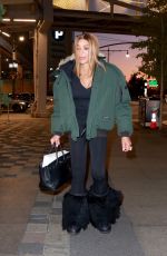 WENDY WILLIAMS Returns to Her Apartment in New York 11/22/2022