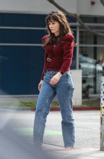 ZOOEY DESCHANEL Out for Coffee at Cafe Luxxe in Brentwood 10/31/2022