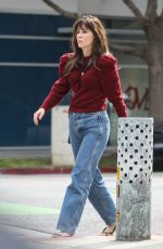 ZOOEY DESCHANEL Out for Coffee at Cafe Luxxe in Brentwood 10/31/2022