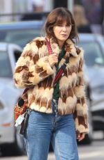ZOOEY DESCHANEL Out Shppping at Asa Kaftans in Venice Beach 11/02/2022