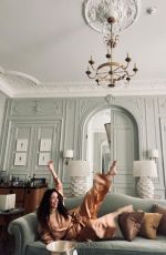 ABIGAIL SPENCER - Instagram Photos 12/11/2022