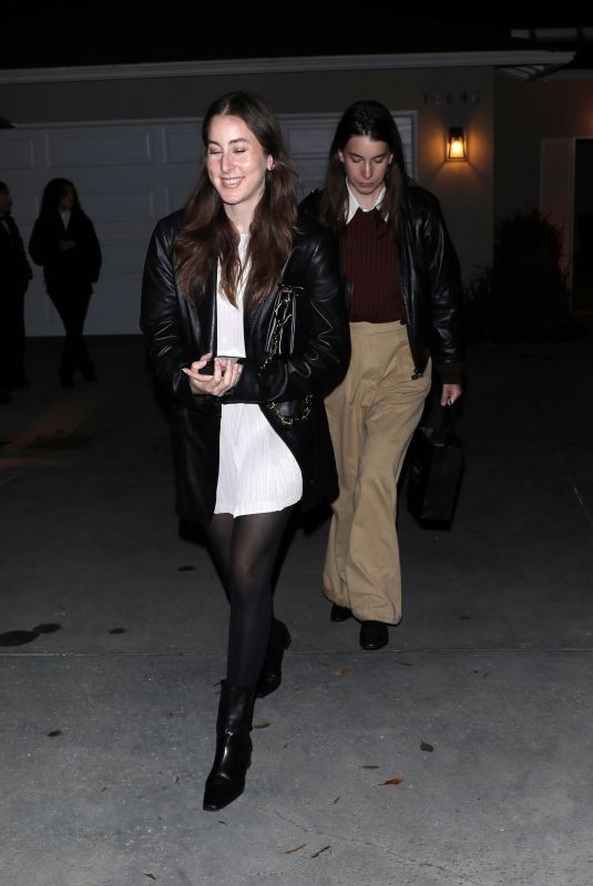 ALANA and DANIELLE HAIM Arrives at Jennifer Klein’s Day of Indulgence Holiday Party 12/03/2022