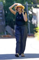 ALLISON ALNGDON Out and About in Sydney 11/29/2022