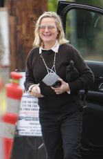 AMY POEHLER Arrives at a Hair Salon in Beverly Hills 12/01/2022