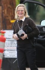 AMY POEHLER Arrives at a Hair Salon in Beverly Hills 12/01/2022