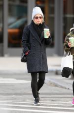 AMY ROBACH Out for Coffee with a Friend in New York 12/21/2022