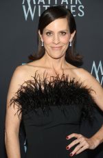 ANNABETH GISH at Anne Rice