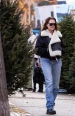 BROOKE SHIELDS Out and About in New York 12/18/2022