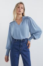 CHARLIZE WRIGHT for French Connection 2022 Collection