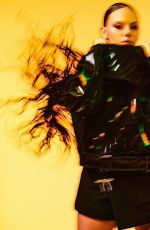 DAFNE KEEN for Numero Magazine, Nehterlands December 2022