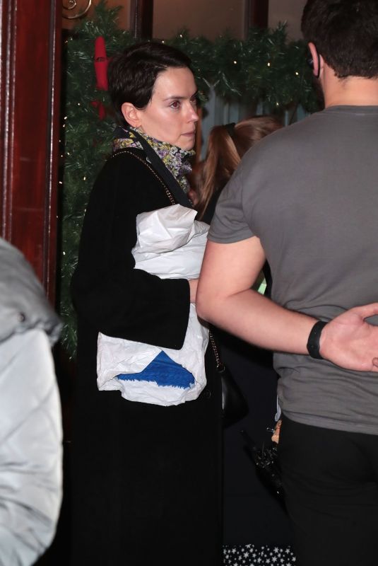 DAISY RIDLEY Arrives at One Woman Show Press Night in London 12/19/2022