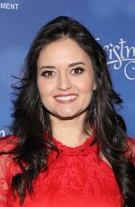 DANICA MCKELLAR at Christmas Con New Jersey 2022 at Expo Center Edison 12/10/2022