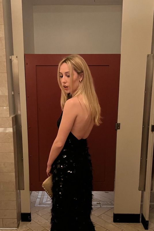 EDEN MCCOY - Instagram Photos 12/20/2022