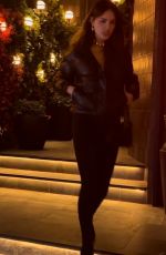 EIZA GONZALEZ Leaves Leonardo DiCaprio