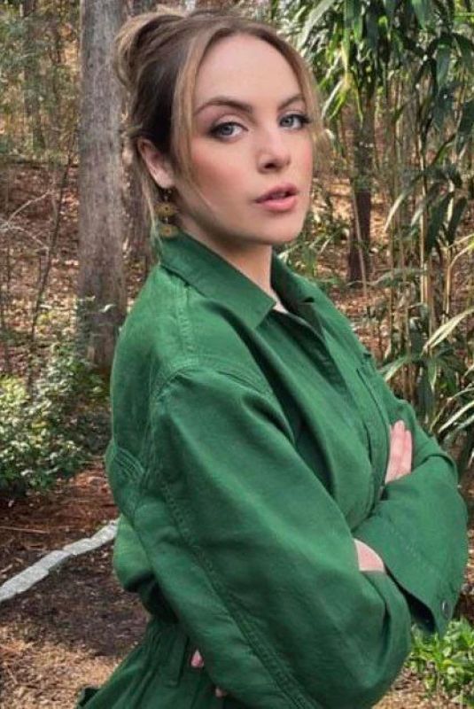 ELIZABETH GILLIES - Instagram Photo 12/04/2022